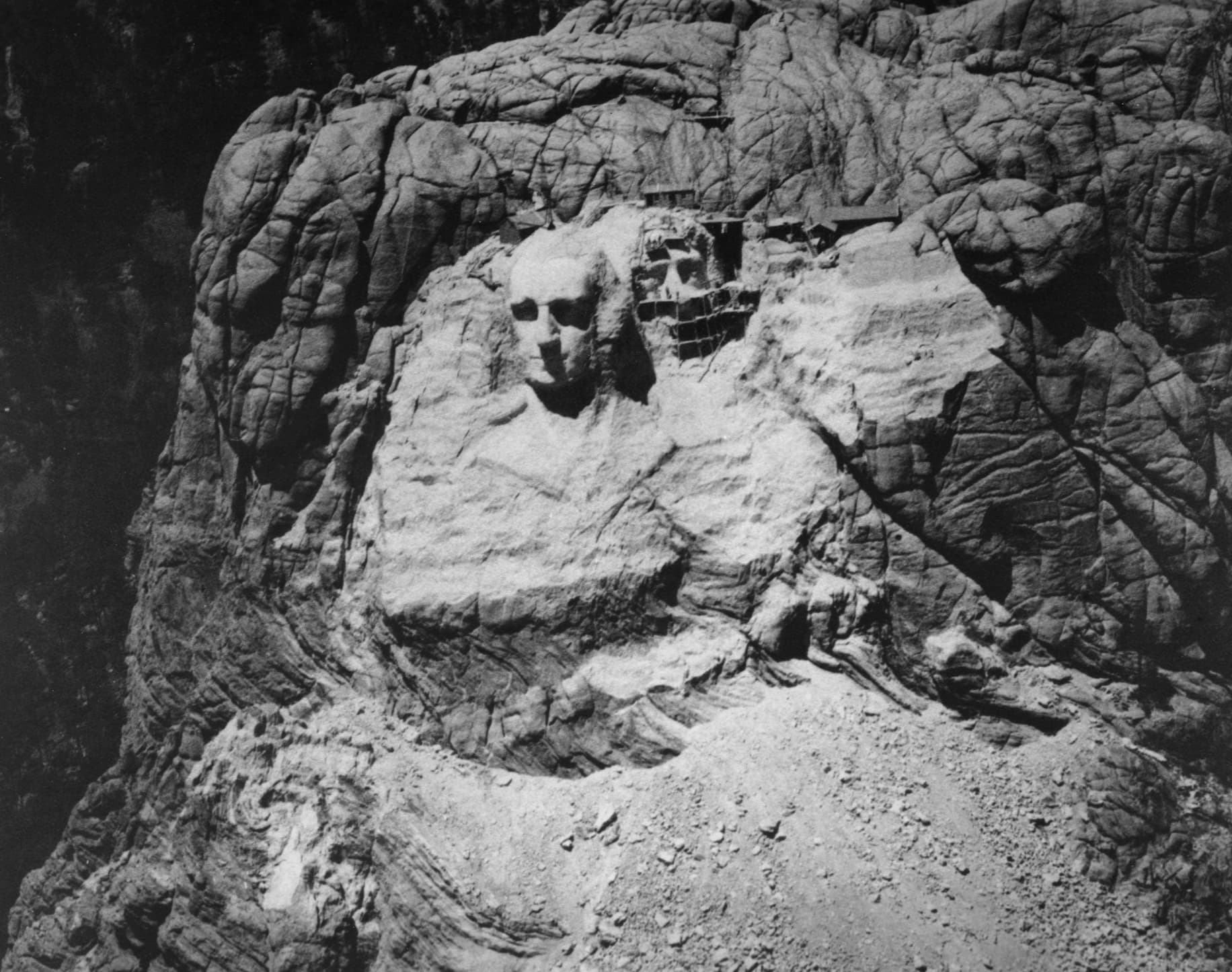 mont rushmore photos construction